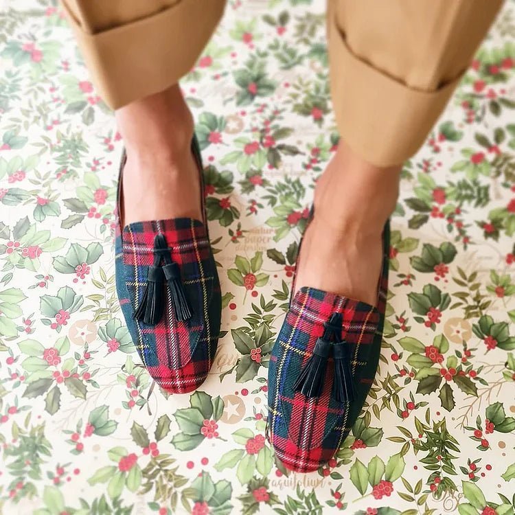 Alana | Scottish Chic Loafer With Fringes - Barbara benjamin new york