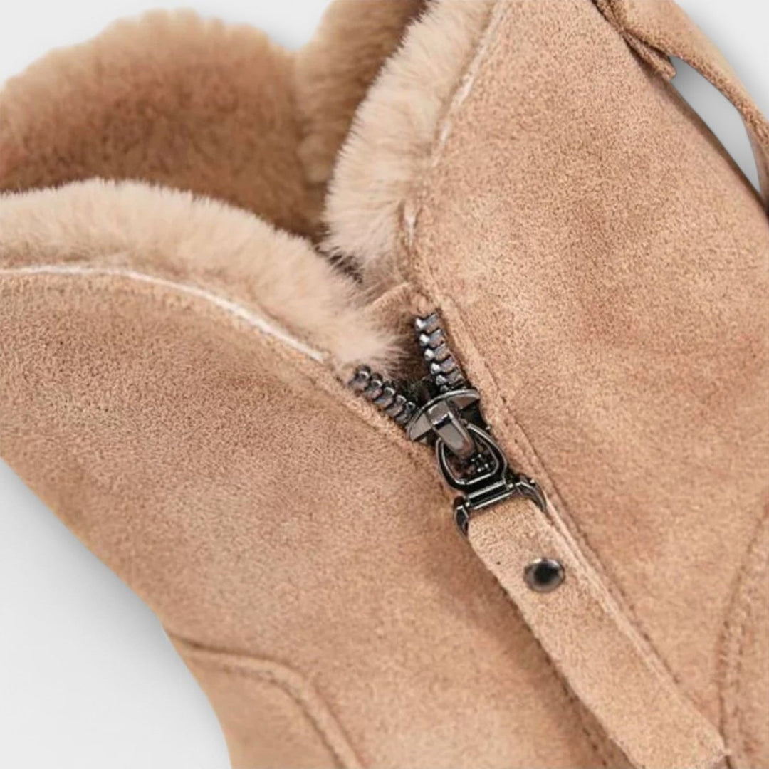 Alwa | Warm winter boots with soft lining - Barbara benjamin new york