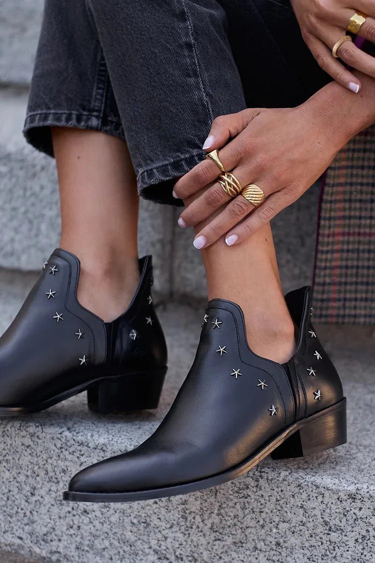 Deborah | Ankle Boot With Star Details - Barbara benjamin new york