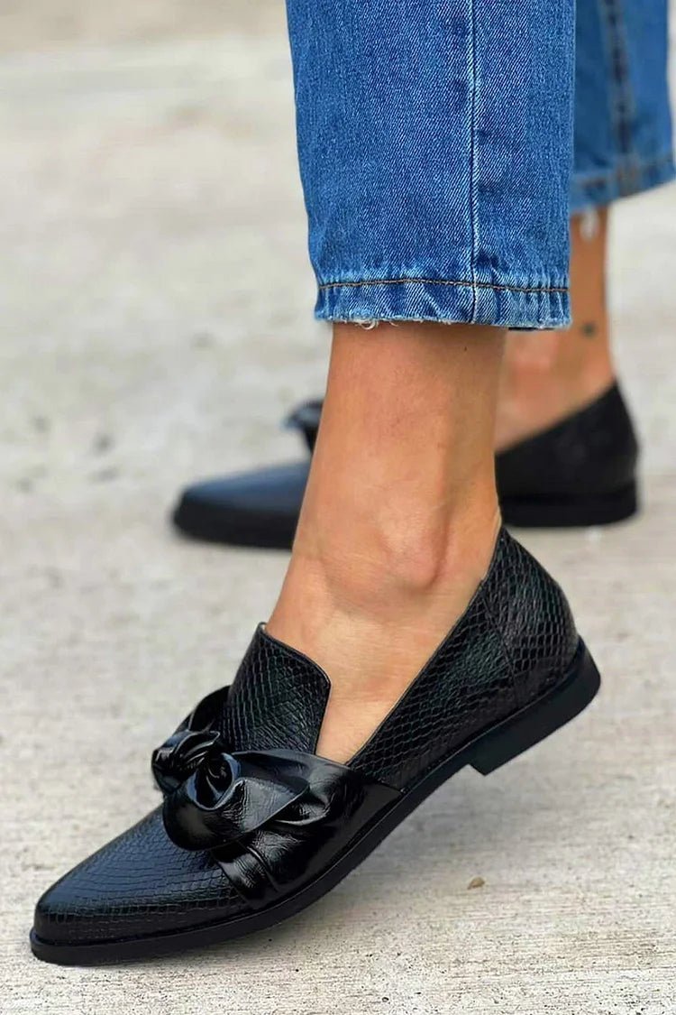 Georgia | Black Loafer With Shiny Bow - Barbara benjamin new york