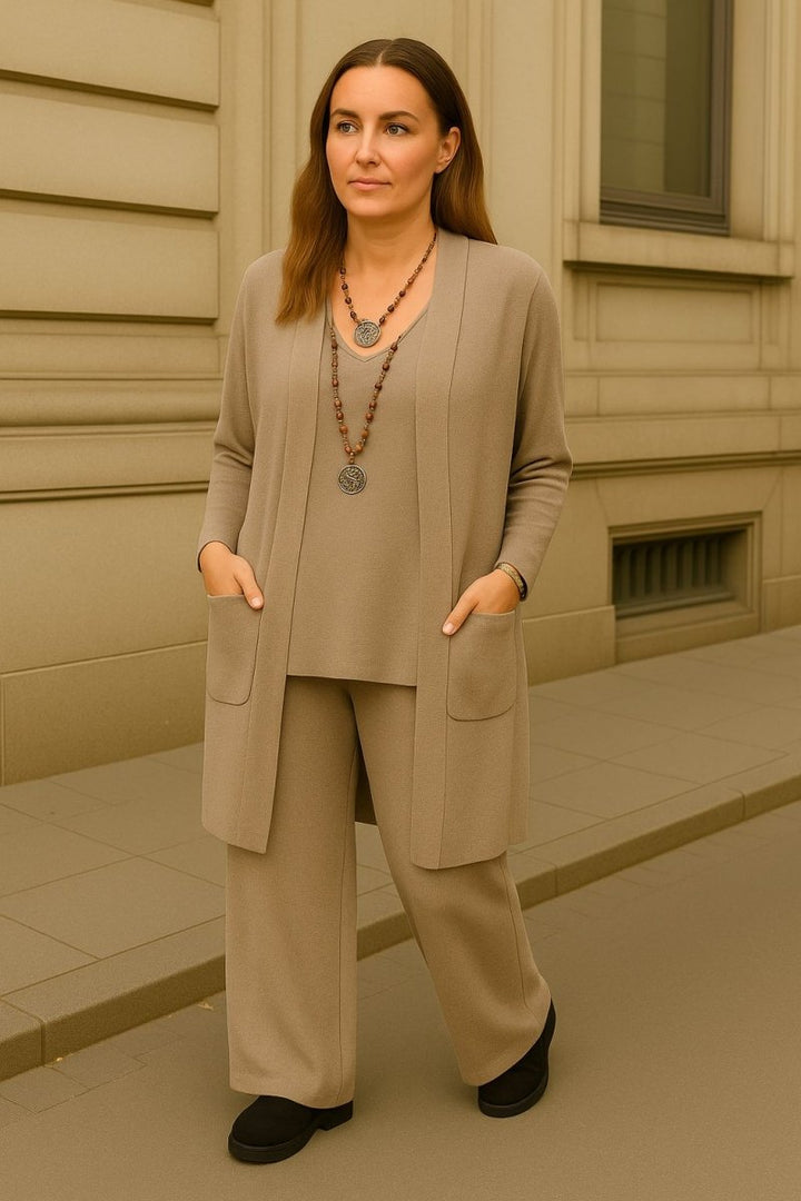 Julia Cardigan, Top & Pants