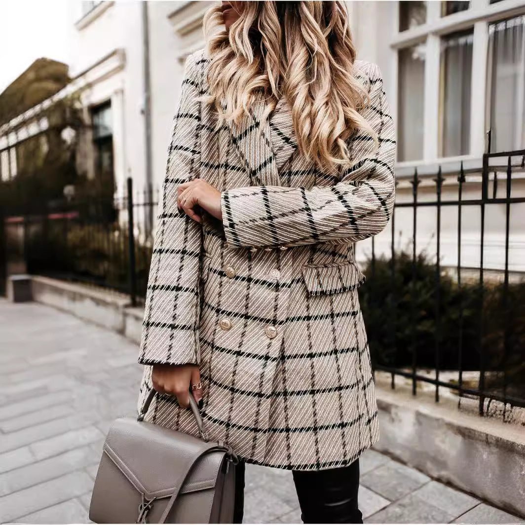Madeleine Plaid Coat | Classic Elegance with Modern Ease - Barbara & Late Benjamin