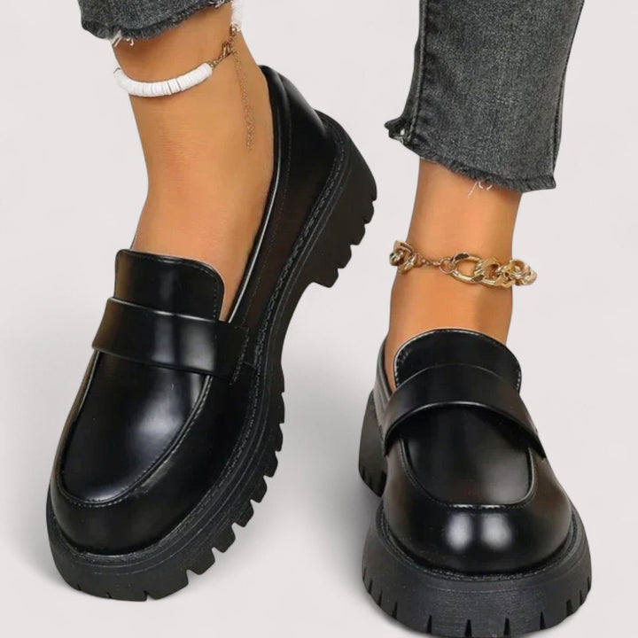 Olivia | Reflections Of Love Loafer - Barbara benjamin new york