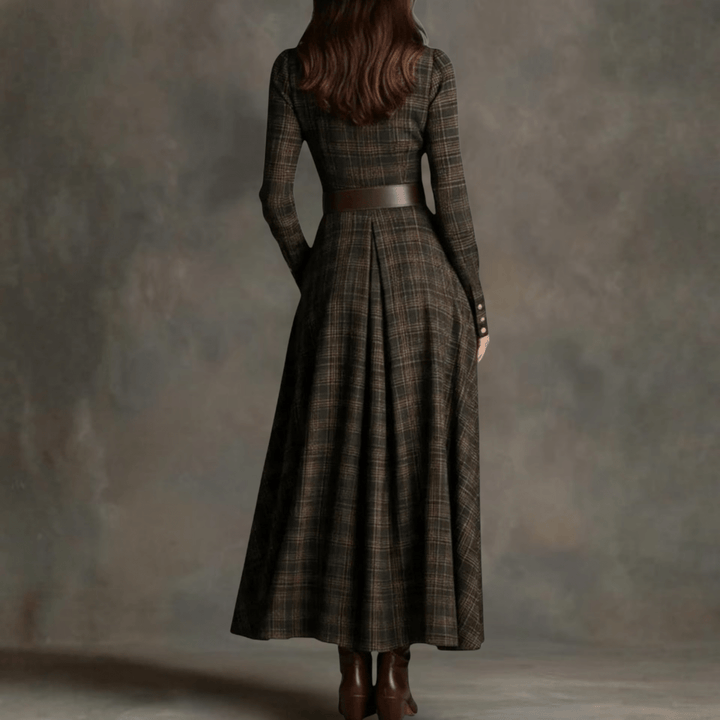 Sara™ | Vintage Maxi Dress - Barbara & Late Benjamin